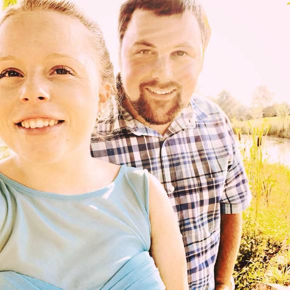 Meet your Posher, Jessica - Picture 1 of 1